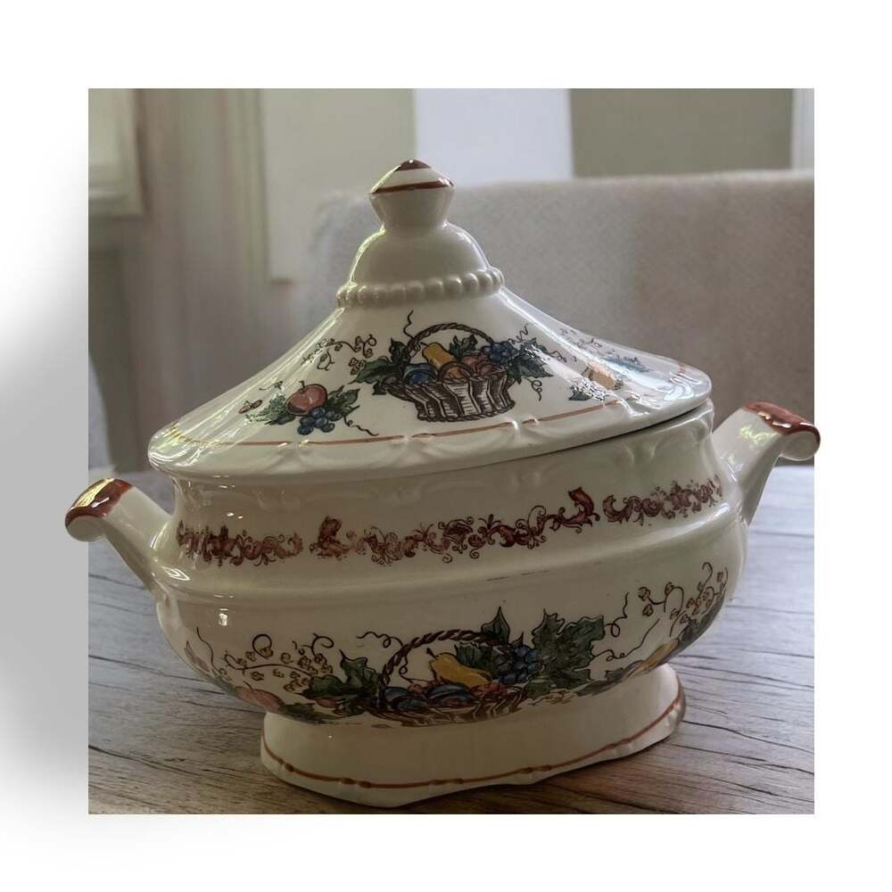 Vintage Hand-Painted Fruit Basket Design Lidded Soup Tureen
